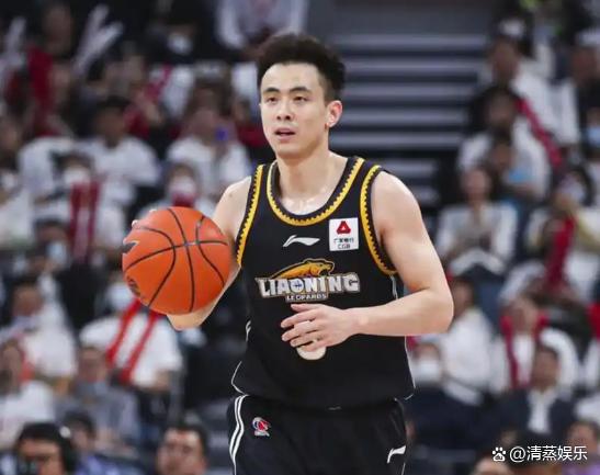 包含新星展现统治力,率队取得大胜的词条 包含新星展现统治力,率队取得大胜的词条